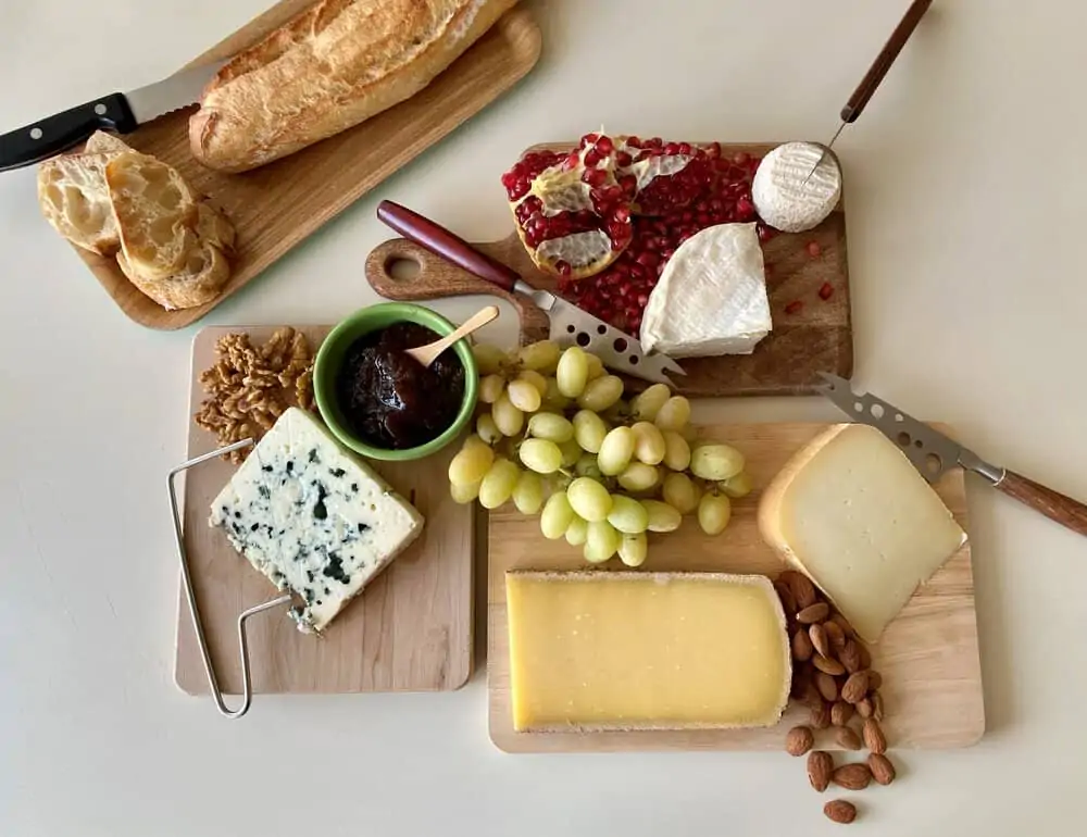 how to build a french cheese board everyday parisian