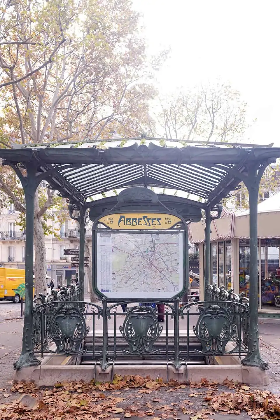 a guide to montmartre everyday parisian