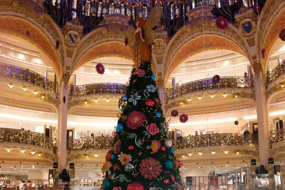galleries lafayette christmas tree 2019 everyday parisian