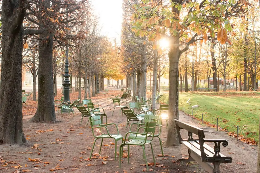 a guide to paris in the fall by every day parisian