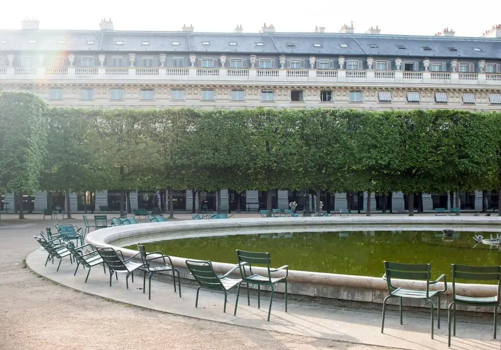 palais royal paris france