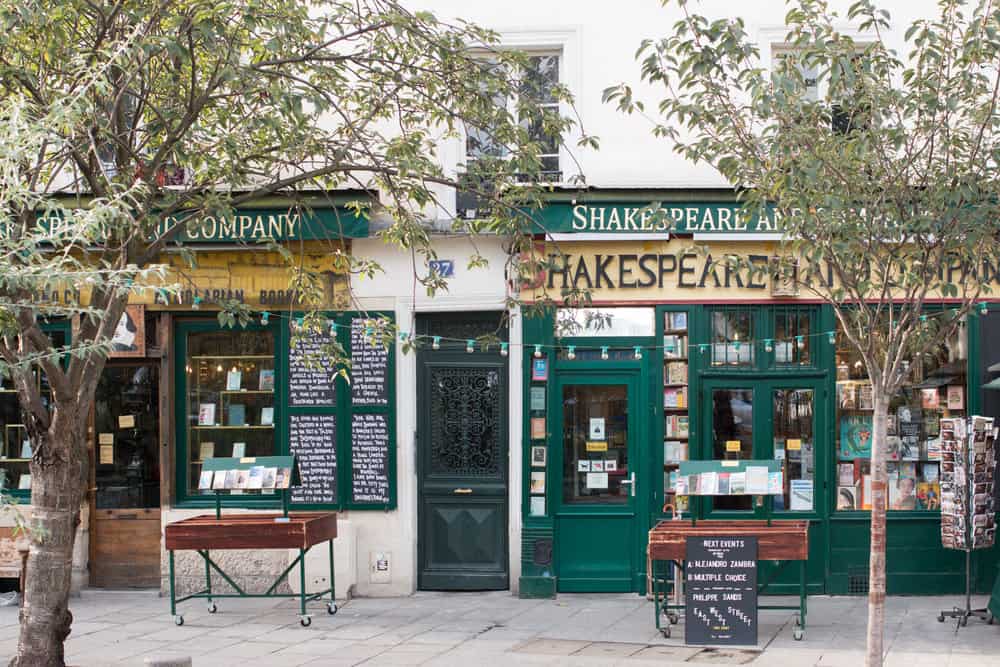 shakespeare and co in paris, france what to do in paris on your birthday