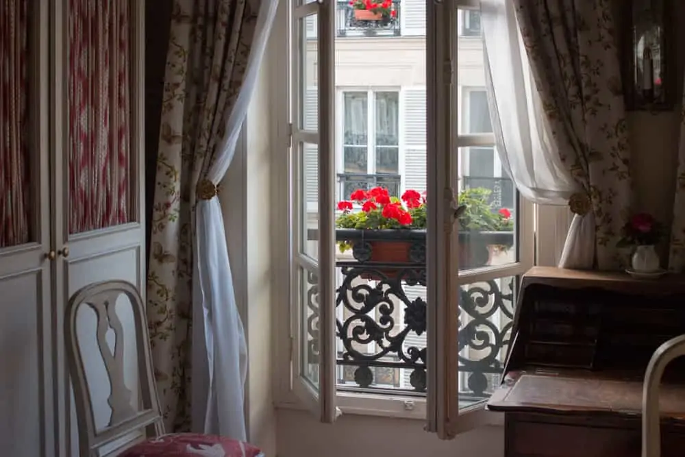 budget friendly hotels in Paris 