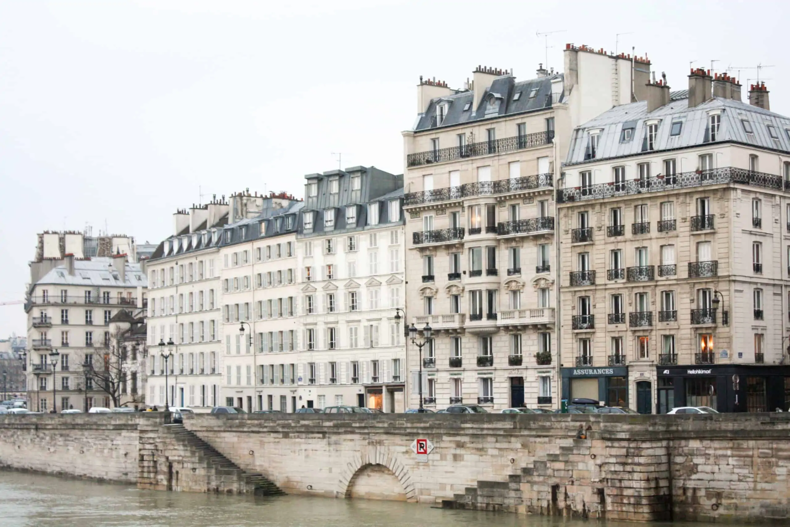 Paris Weather, Average Temps and Packing Tips for Paris