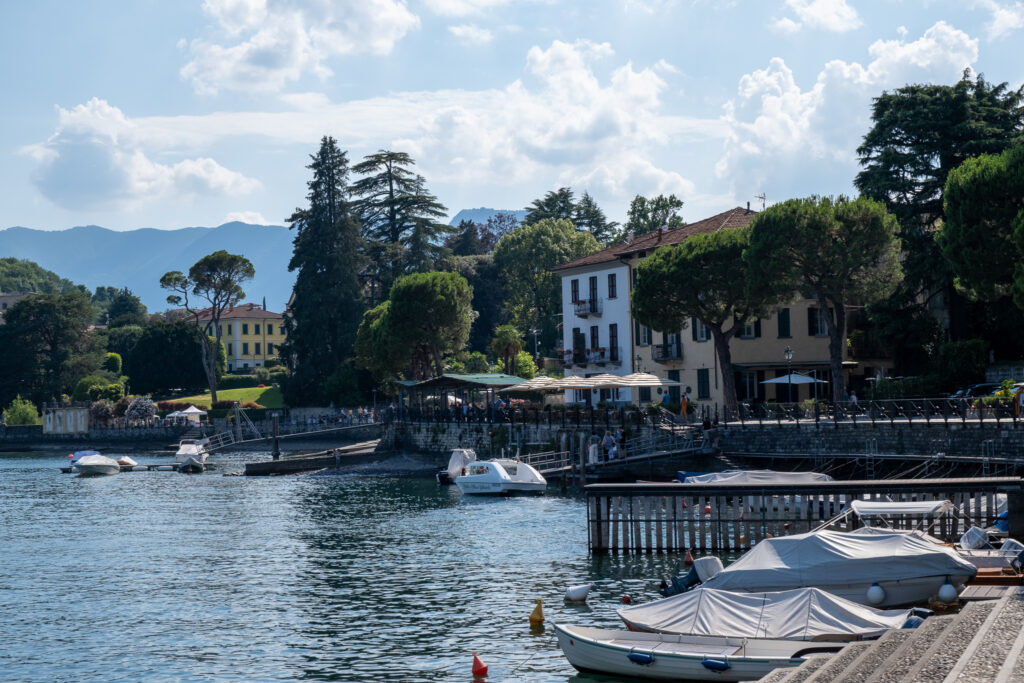 lake como boats 