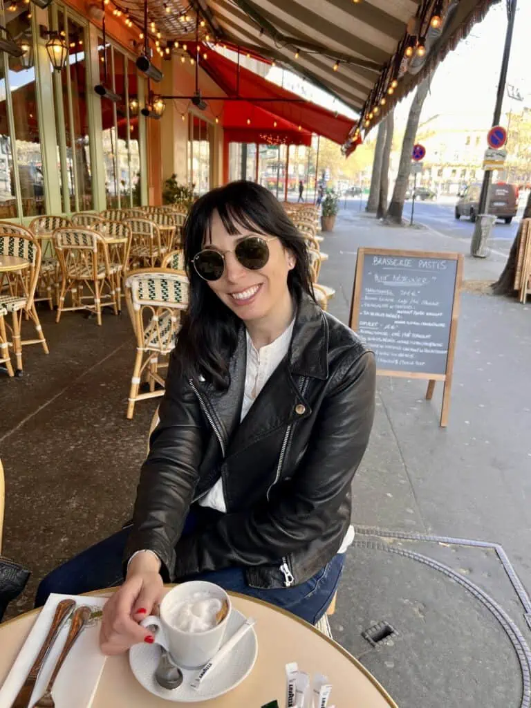 breakfast in Paris everyday parisian