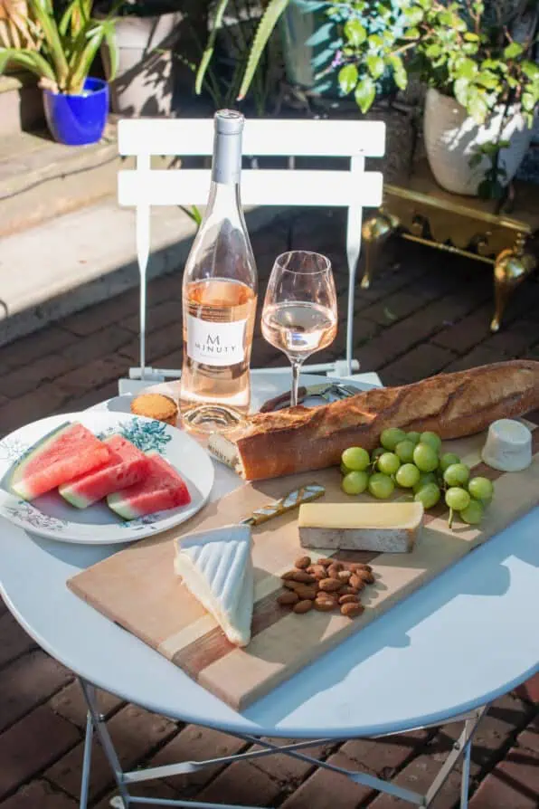rosé picnic