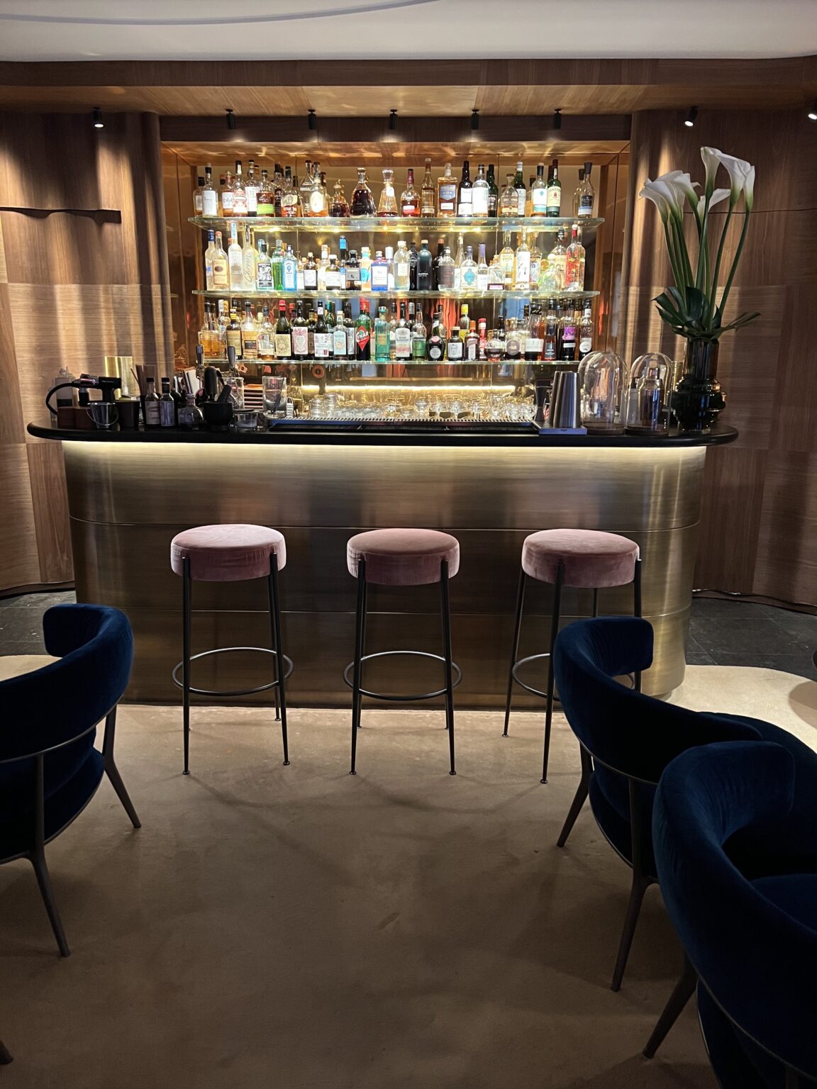 5 Best Hotel Cocktail Bars in Paris - Everyday Parisian