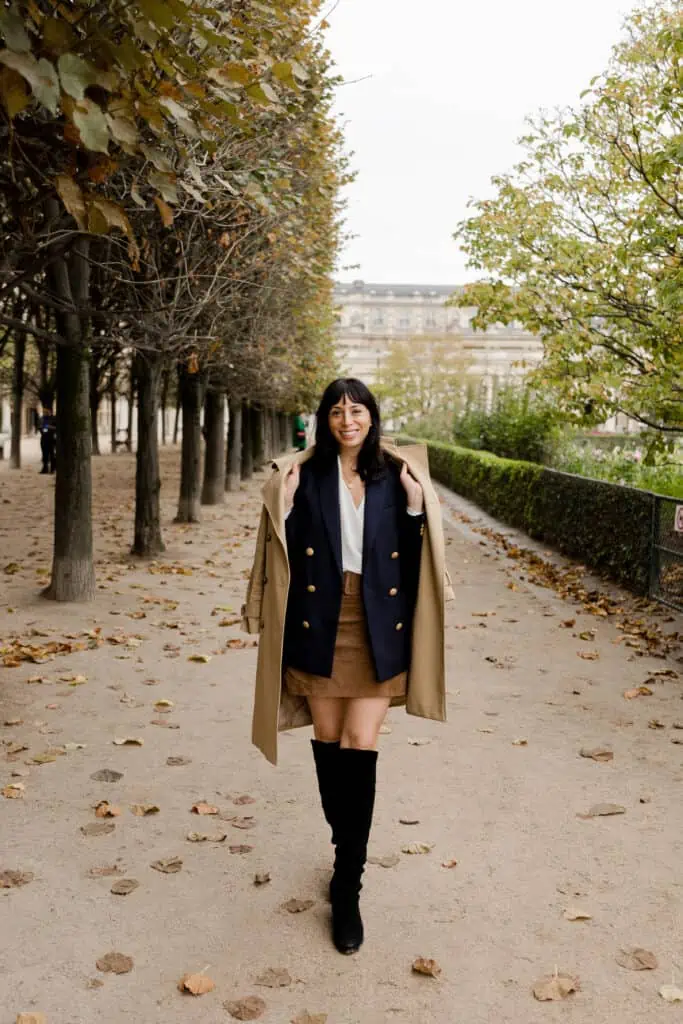What to Wear in Paris in October 