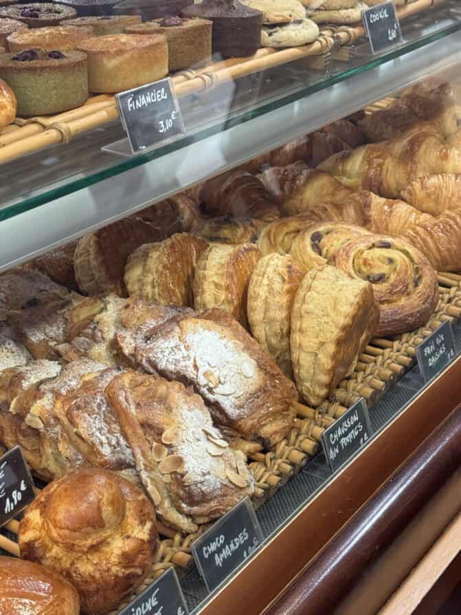 best almond croissant in Paris
