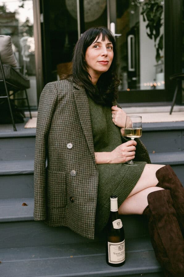Blazer houndstooth and Sézane green sweater 