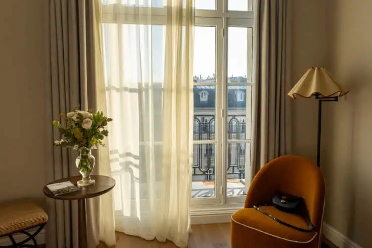 Le Grand Hotel Cayré Where to say in the 7th arrodissement in Paris