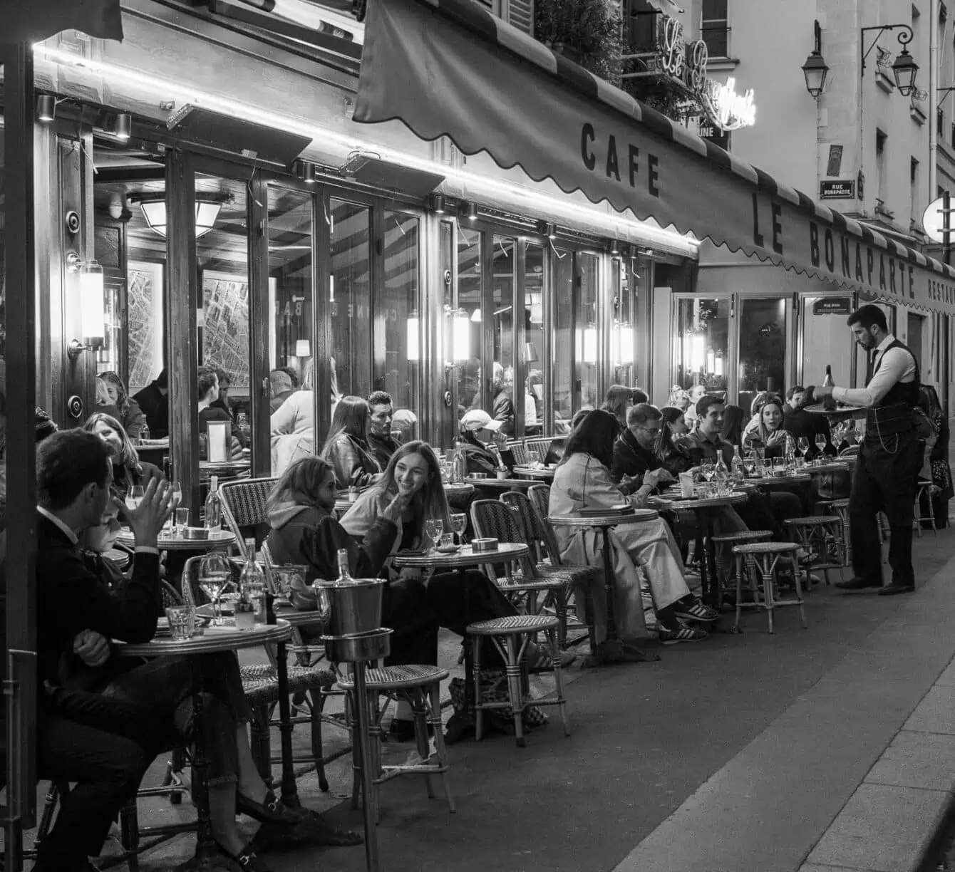 Summer in Paris black and white