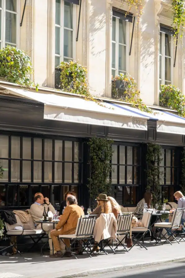 les parisiens sunny terrace in Paris