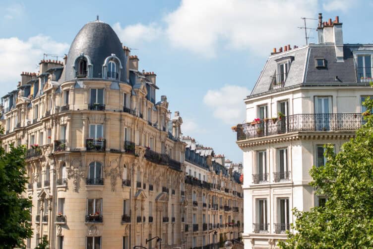 paris summer balcony 
