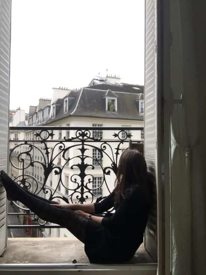 rebecca plotnick in Paris