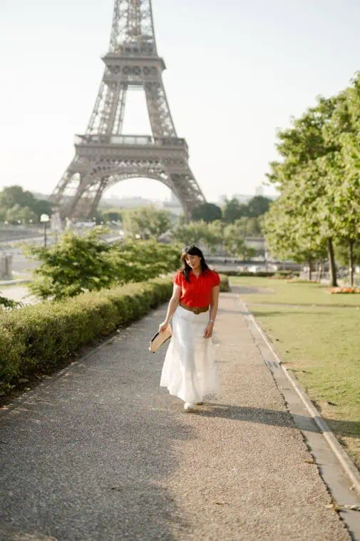 Solo Photo Shoot in the Trocadero Eiffel Tower in Paris