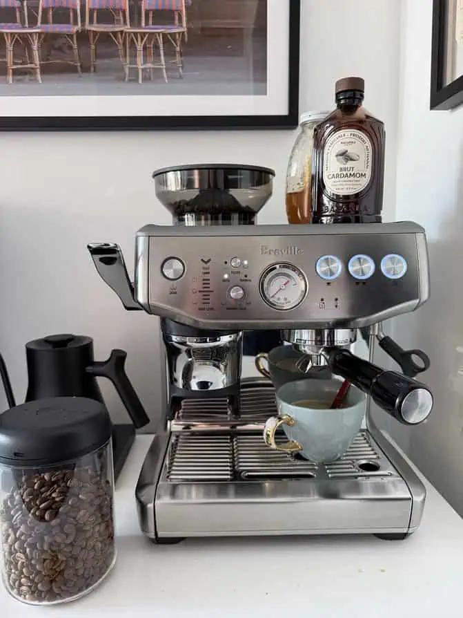 coffee bar at home