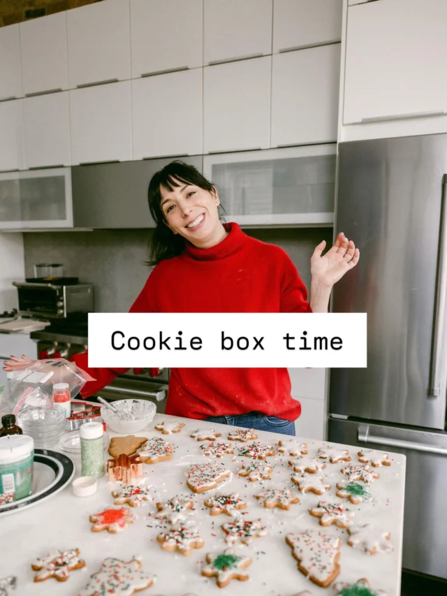 It is one of my favorite times of the year! ⭐️ A week of cookies. I have been busy prepping the dough and now we bake. This is a tradition I started a few years ago and each year, I add a new cookie or two. The favorites and classics are always in the boxes. 

I make these for our neighbors, friends, UPS, and FedEx delivery guys 🚚 This brings me so much joy! Quality control by Henri, of course. 

Comment COOKIE and I will send you all the recipes. Happy Baking! 

Sweater is @alexmillny 

*The only time I am totally cool with a very messy kitchen. ❤️

Photos by @yulia_sribna 

#everydayparisian #holidaybaking