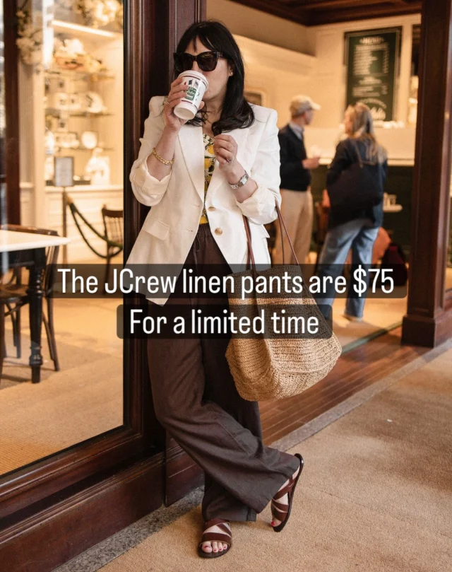 One of my favorite summer staples are on sale @jcrew. The Soleil pants are perfect for traveling on the go (hello pockets), and throwing over a swimsuit on vacation. 

Final Call for 30% off Friends and Family and these pants are $75 with code SHOPNOW

Comment LINK and I will send you the pants and some of my other favorite items on sale. ❤️

Runs tts wearing a size small. 

Photos @yuliasribna