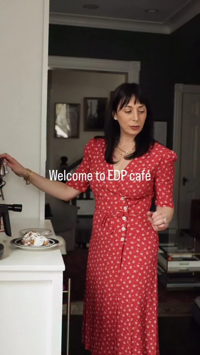 Welcome to EDP (Everyday Parisian)café! ❤️ A few years ago, I invested in a Breville and life at home as not been the same since. 

Anytime someone comes over for a visit, I love to offer a coffee and something sweet. The café menu depends on the season, iced coffee and matchas in the spring/summer, hot coffee in the colder months. This ritual brings me so much joy!

P.S. pets welcome, EDP café is dog friendly. 🐾

Video by @yuliasribna 

Dress @rouje 
Lipstick @irisandromeo 
Shoes and coffee cup with ❤️ @sezane